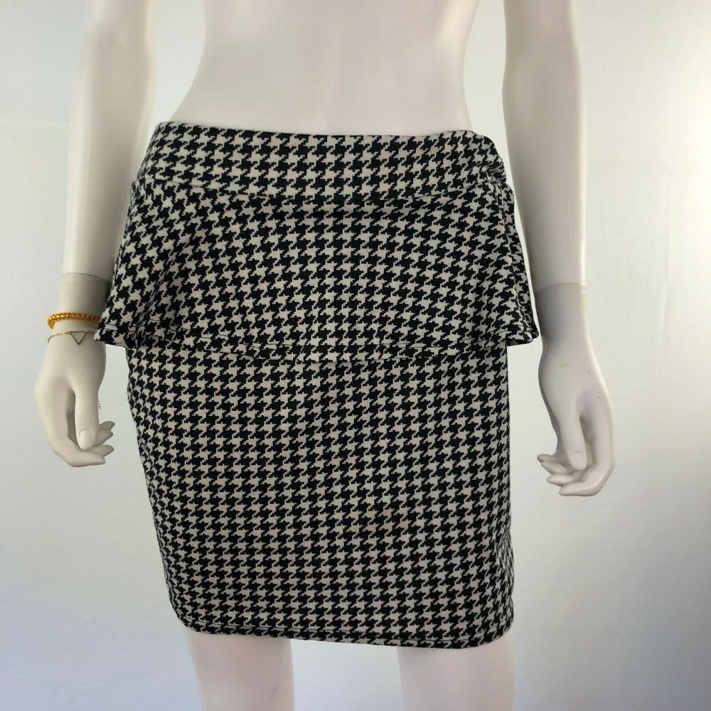 Sensational Collection Black White Casual Layerd